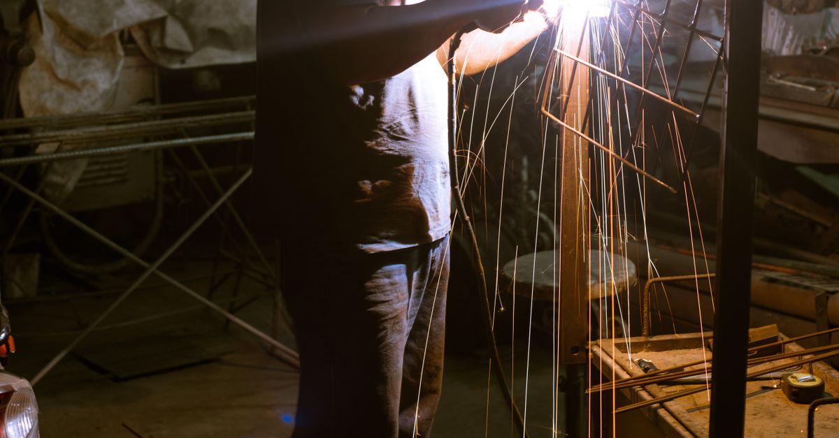 Advances in CNC Cutting Technology for Custom Fabrication
