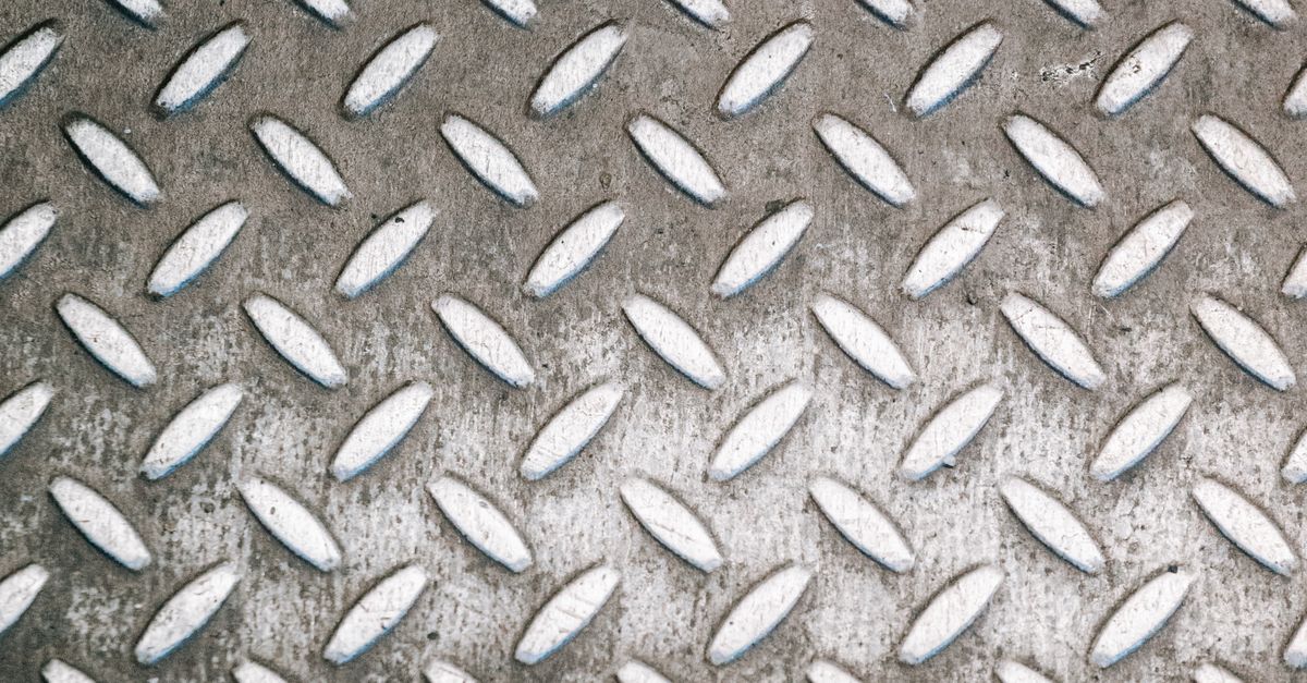 Benefits of Custom Metal Fabrication in Building Projects