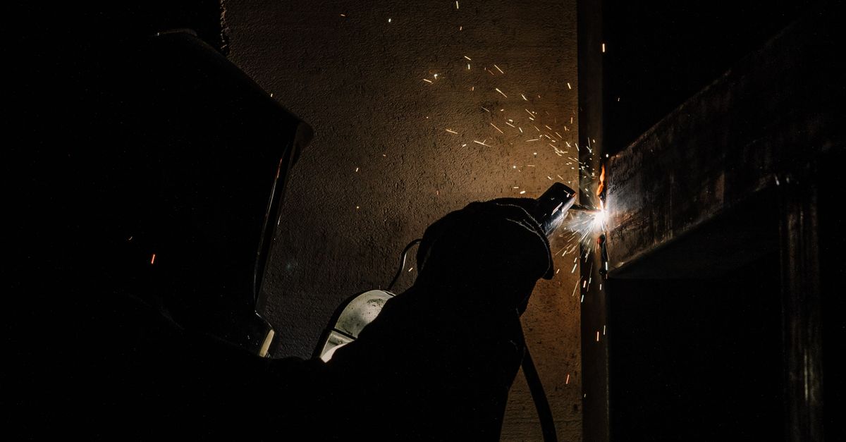 The Advantages of Fabricating with Submerged Arc Welding